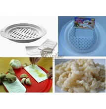 Nokedli szaggató szett, kis lyukú műanyag kerek Reproplast Nokedli szaggató szett, kis lyukú műanyag kerek Reproplast