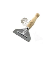 Fanyelű lapát nokedli szaggatóhoz Fanyelű lapát nokedli szaggatóhoz